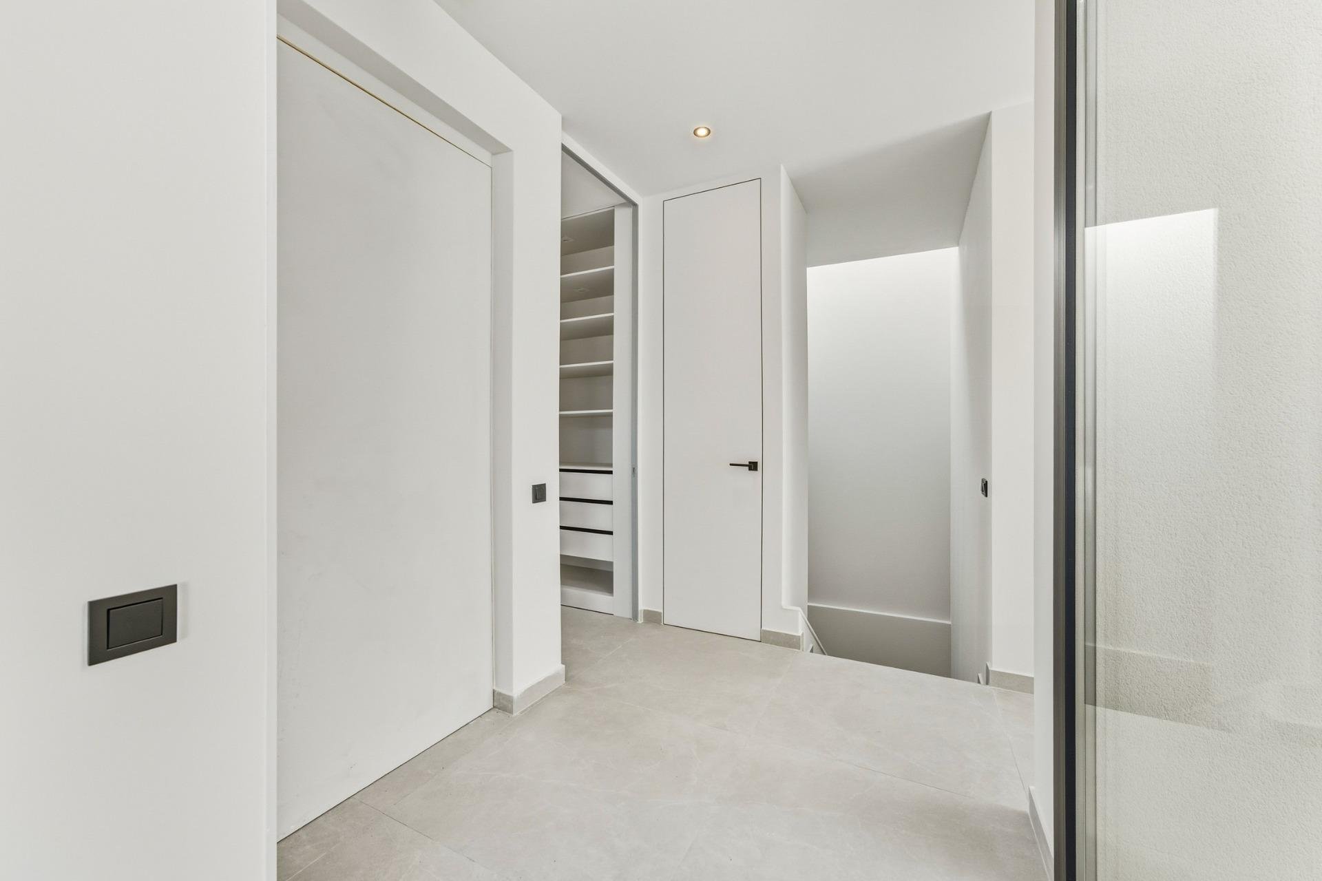 Nýbygging - Einbýlishús -
Polop - La Alberca