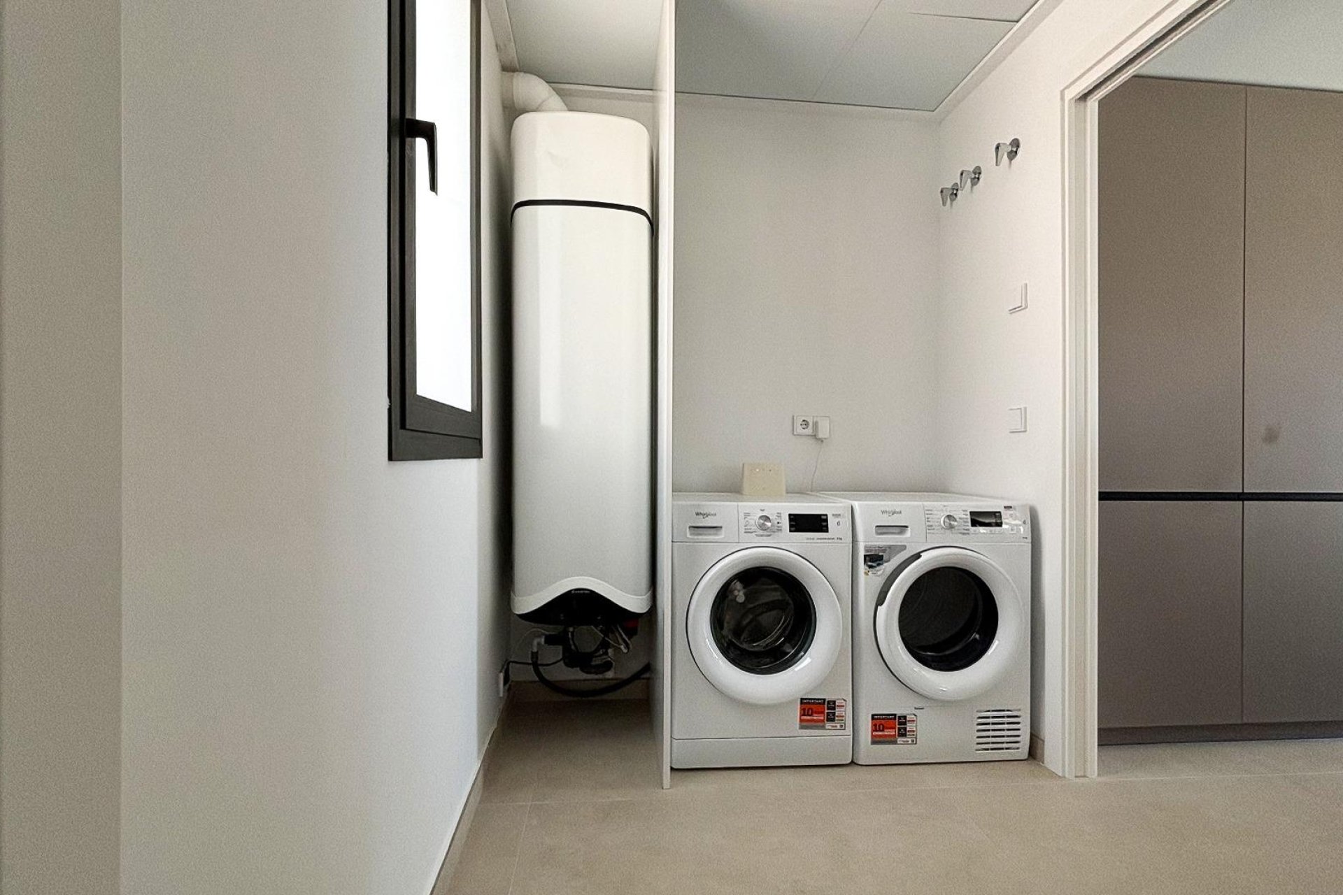 Nýbygging - Einbýlishús -
Polop - PAU 1