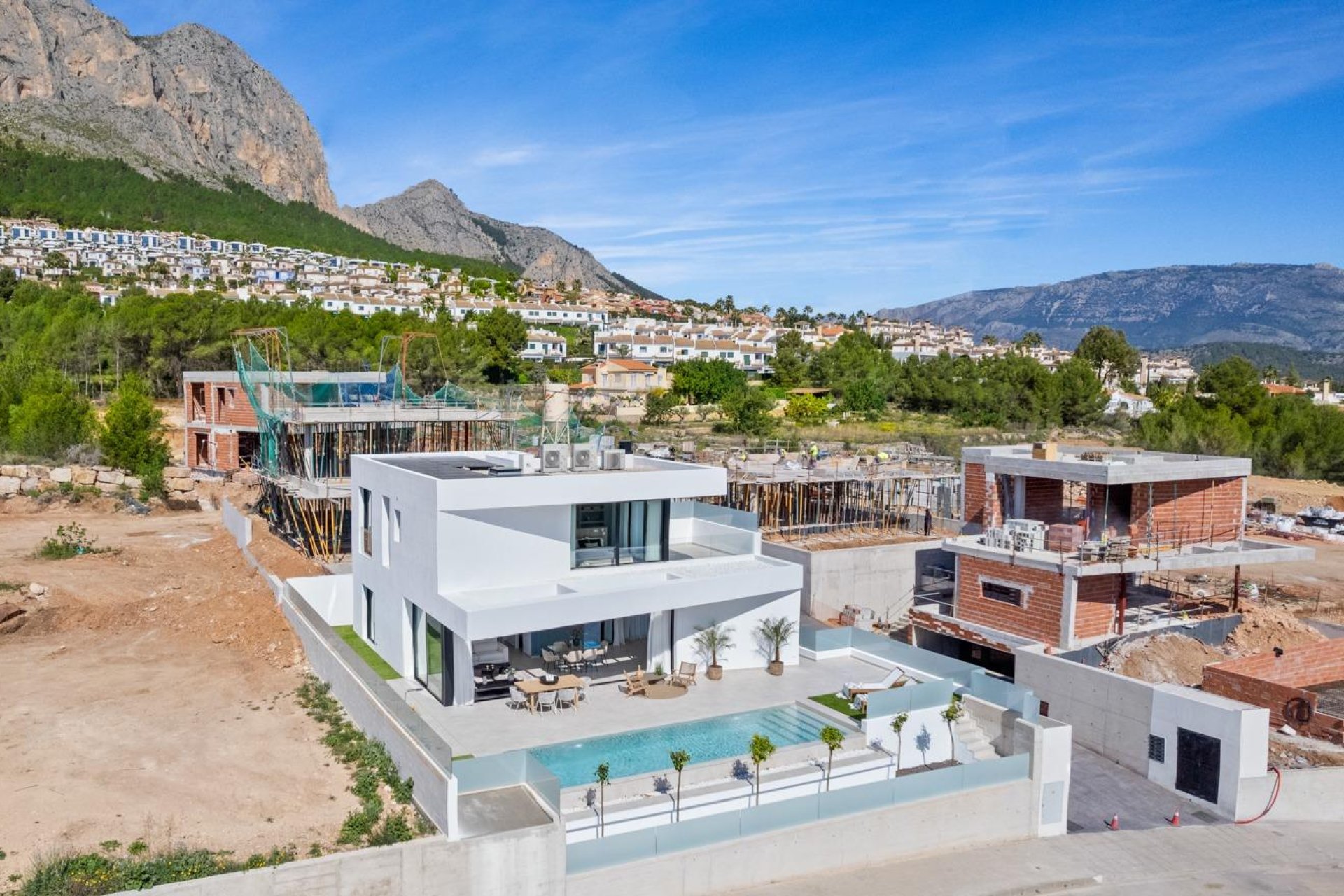 Nýbygging - Einbýlishús -
Polop - Urbanizaciones