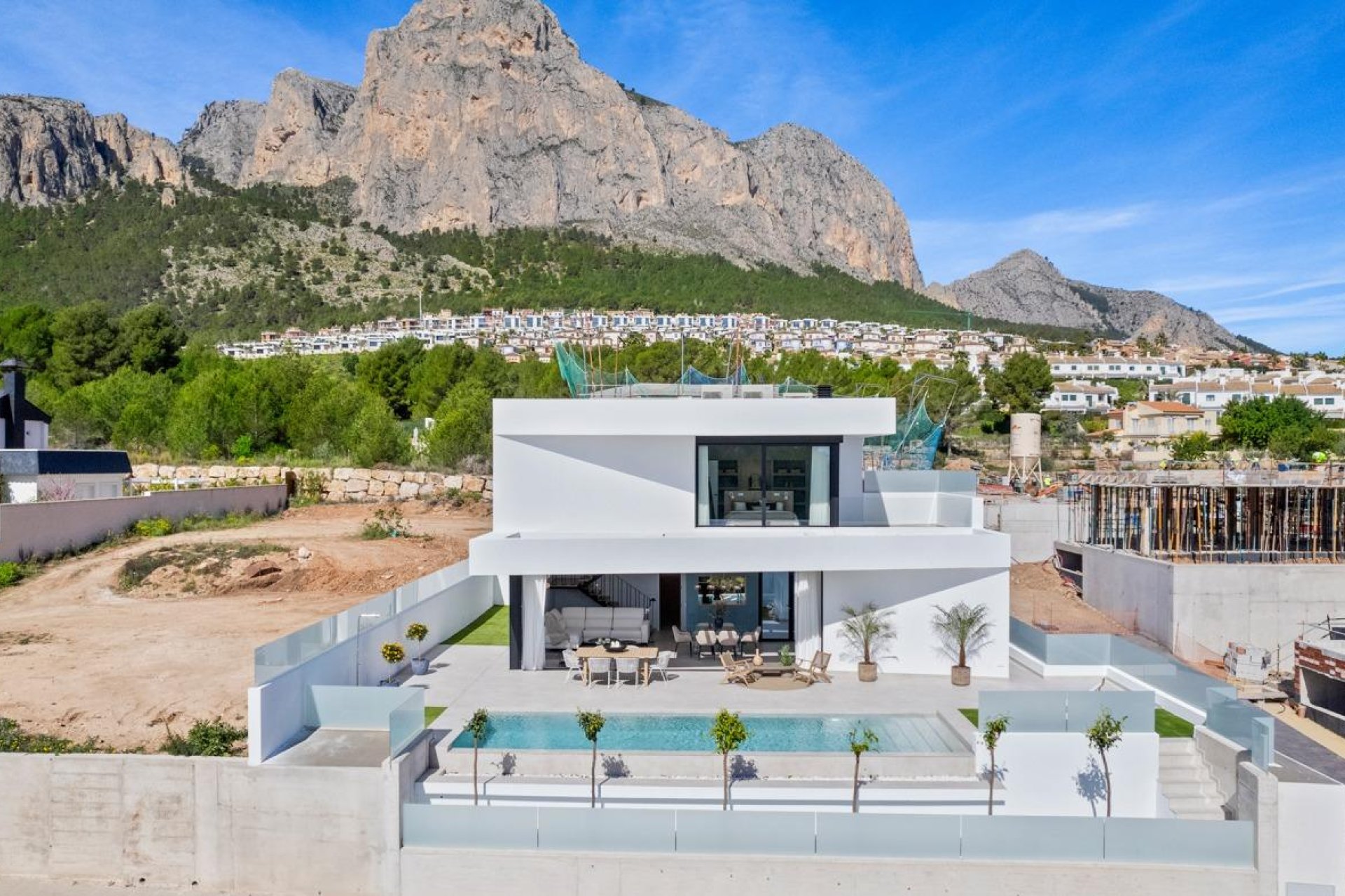 Nýbygging - Einbýlishús -
Polop - Urbanizaciones