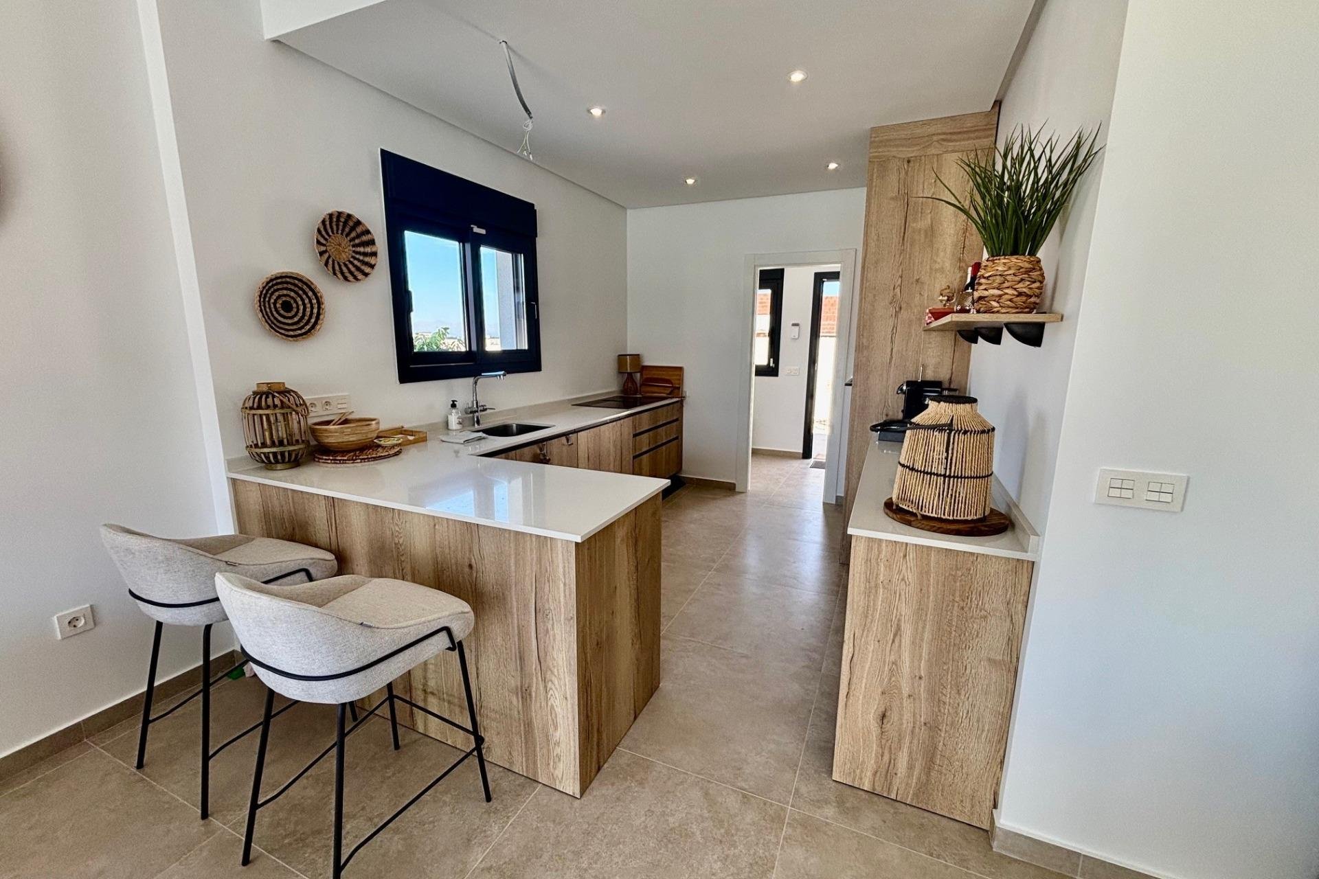 Nýbygging - Einbýlishús -
Rafal - polideportivo