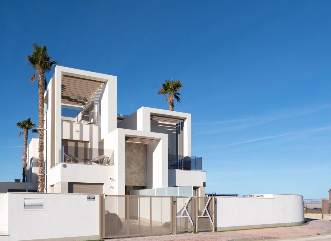 Nýbygging - Fjórbýlishús -
Los Alcazares - Serena Golf