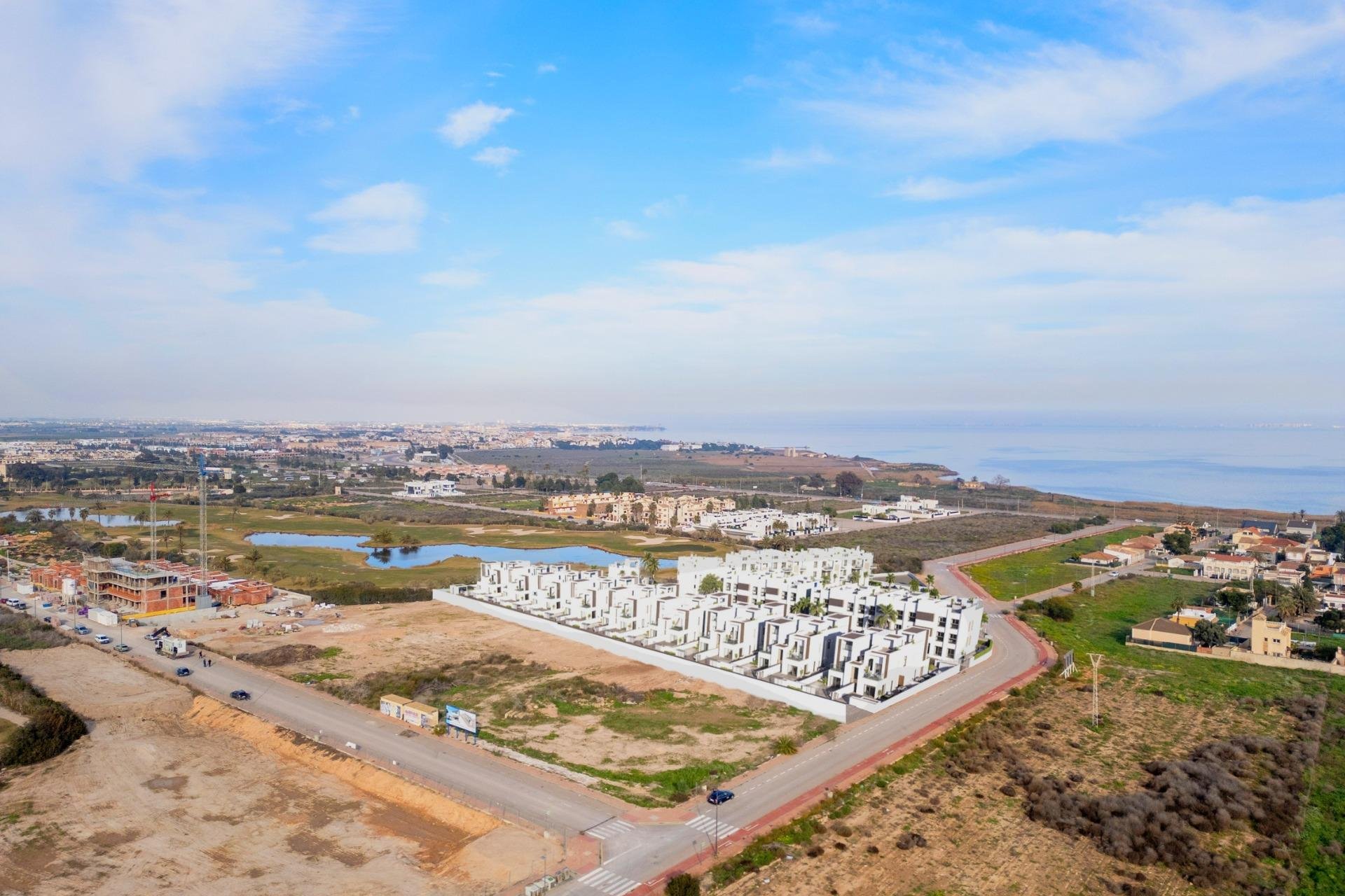 Nýbygging - Fjórbýlishús -
Los Alcazares - Serena Golf
