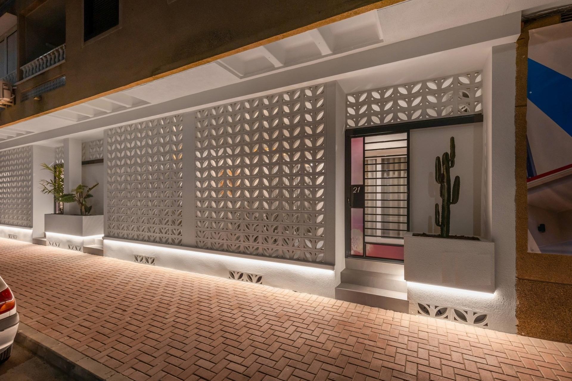 Nýbygging - Íbúð á jarðhæð -
Torrevieja - Playa Los Naufragos