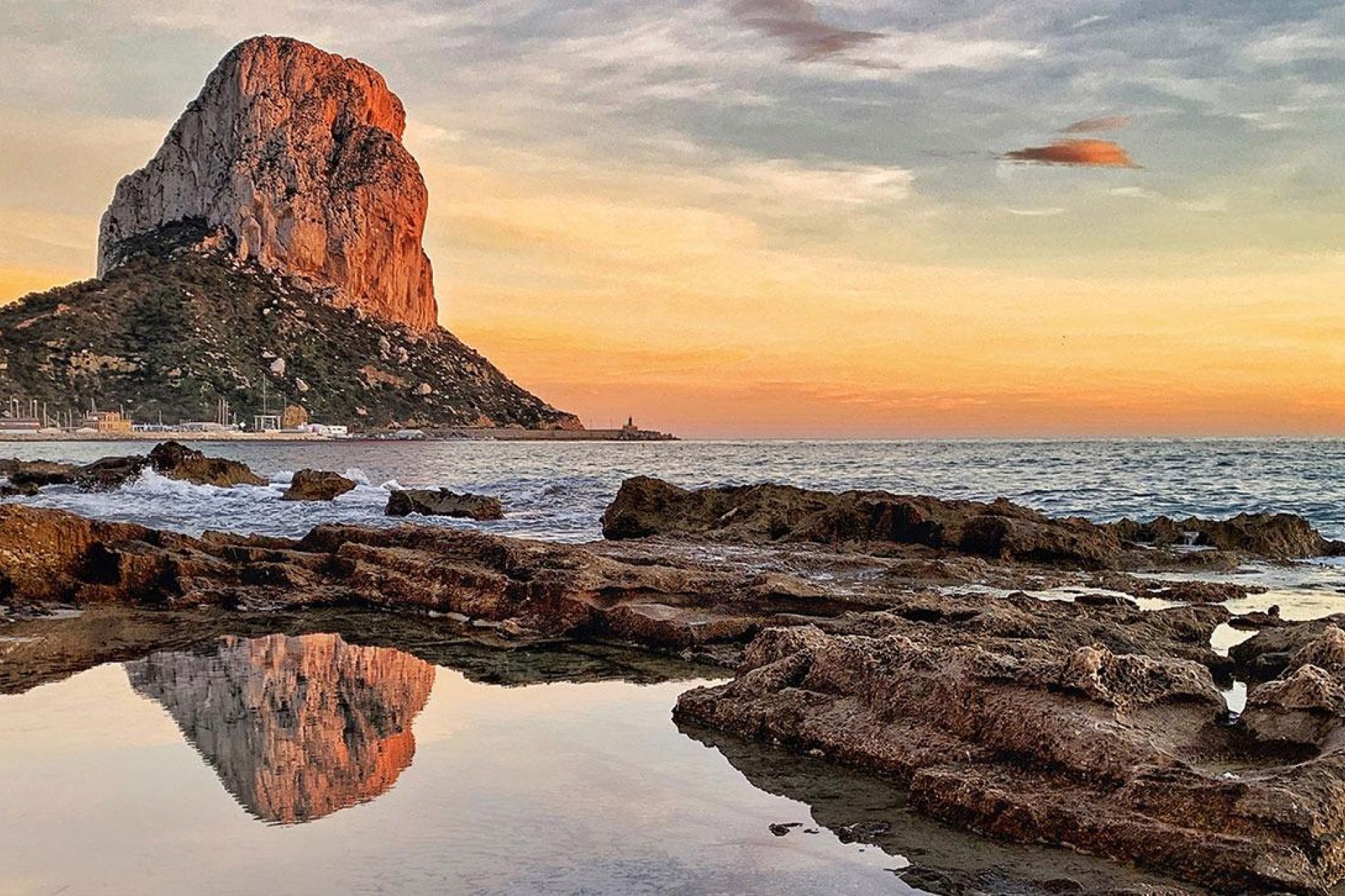 Nýbygging - Íbúð -
Calpe - Playa Cantal Roig