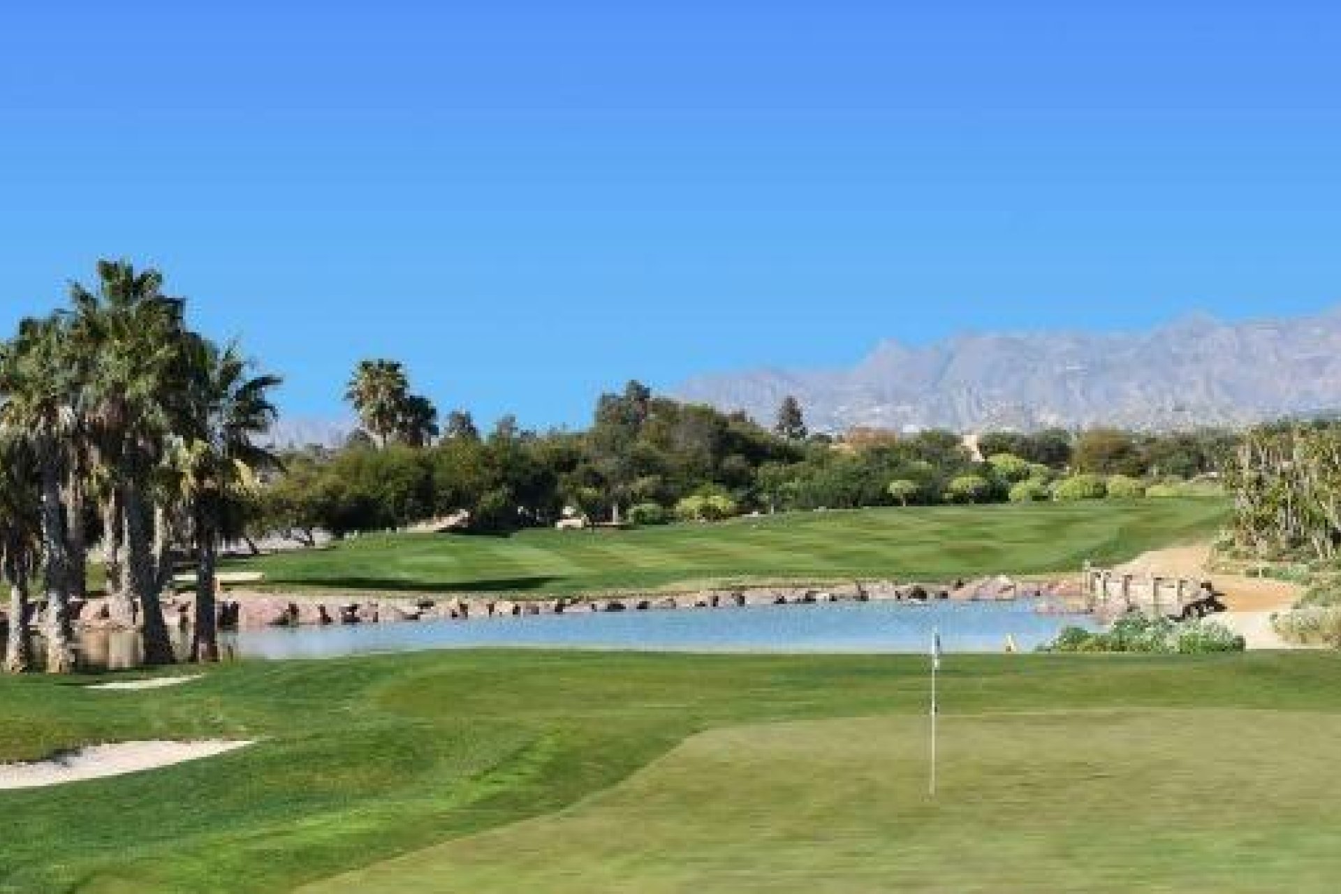 Nýbygging - Villa -
Cuevas Del Almanzora - Desert Springs Golf Club