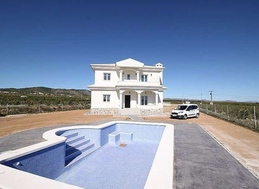 Nýbygging - Villa -
Pinoso - Camino Del Prado