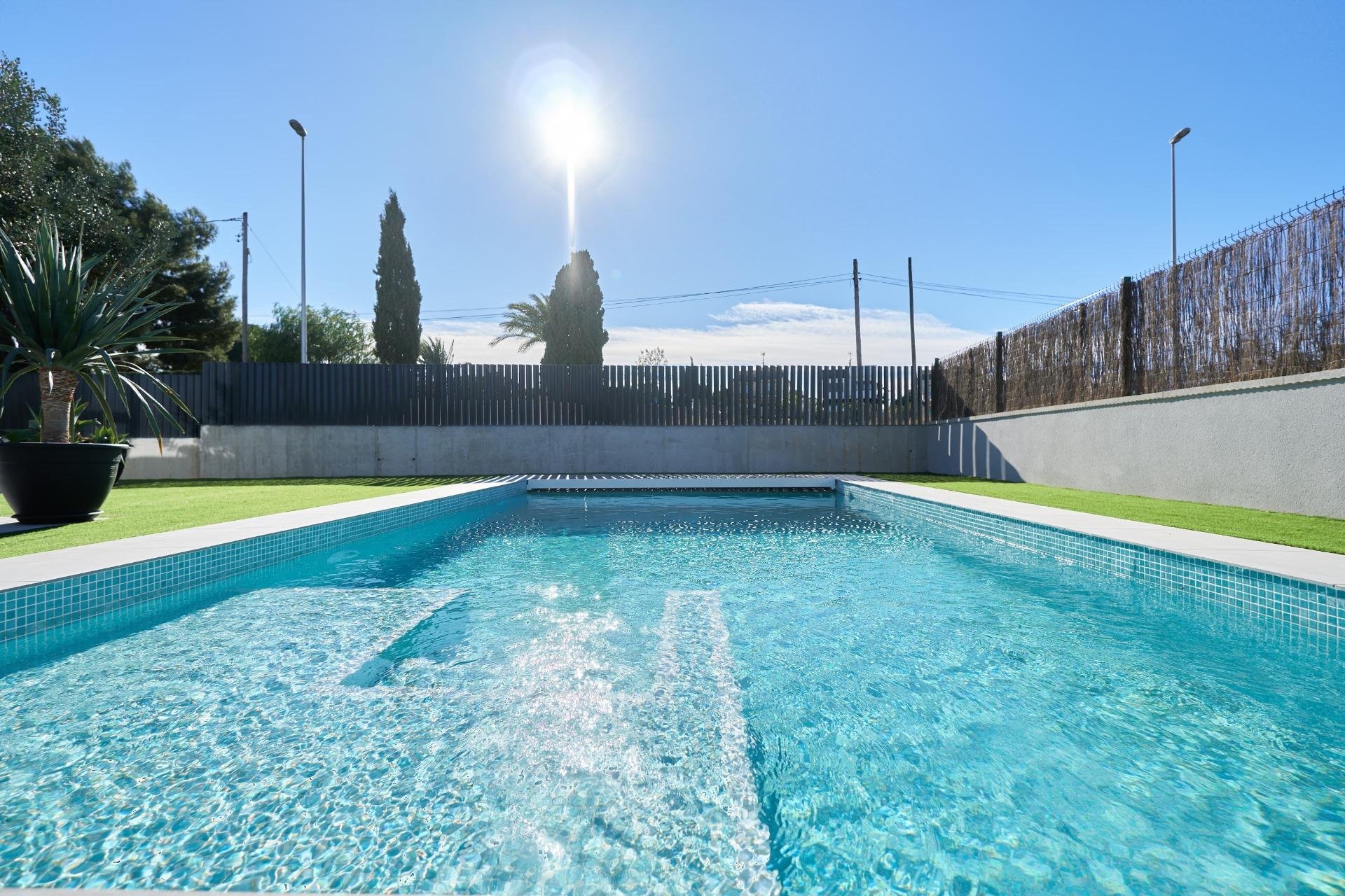 Nýbygging - Villa -
San Juan Alicante - La Font