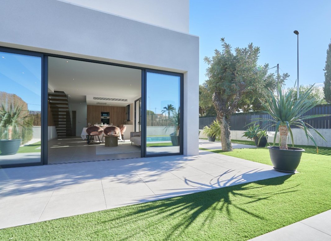 Nýbygging - Villa -
San Juan Alicante - La Font