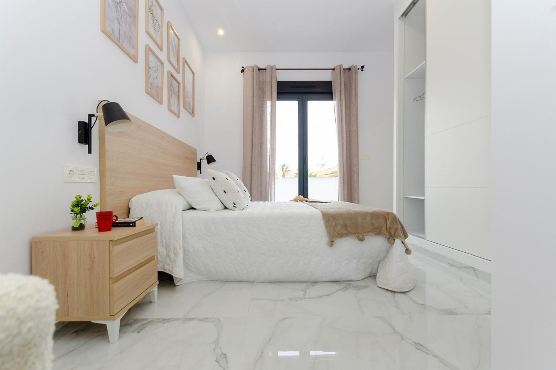 Nýbygging - Villa -
Torrevieja - Torretas