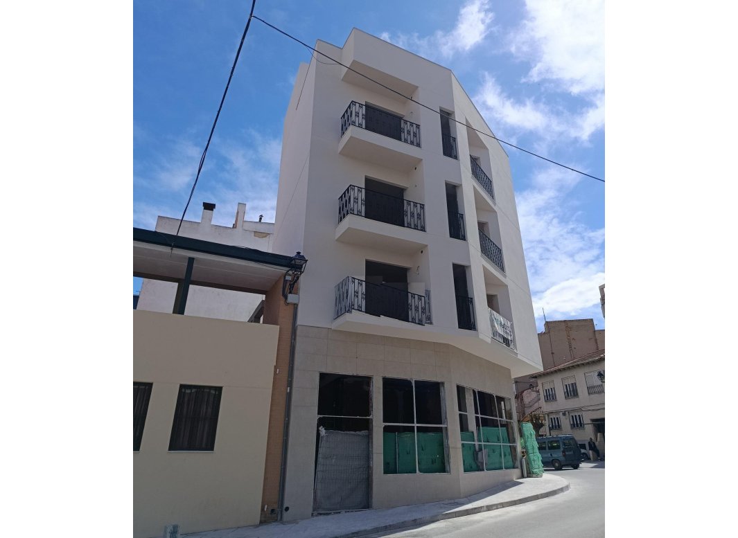 Obra nueva - Apartamento -
Bigastro - centro
