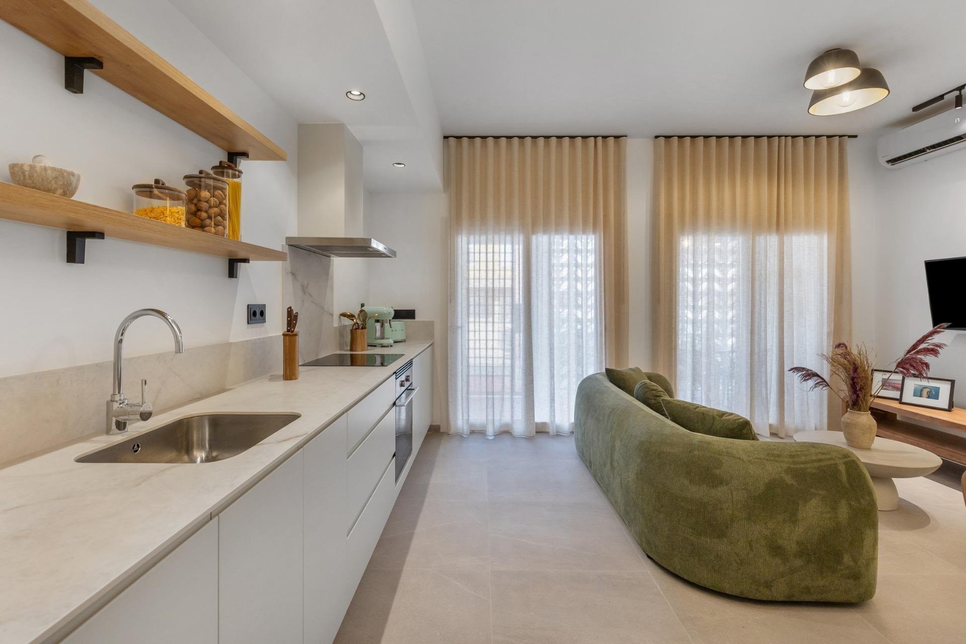 Obra nueva - Apartamento planta baja -
Torrevieja - Playa Los Naufragos