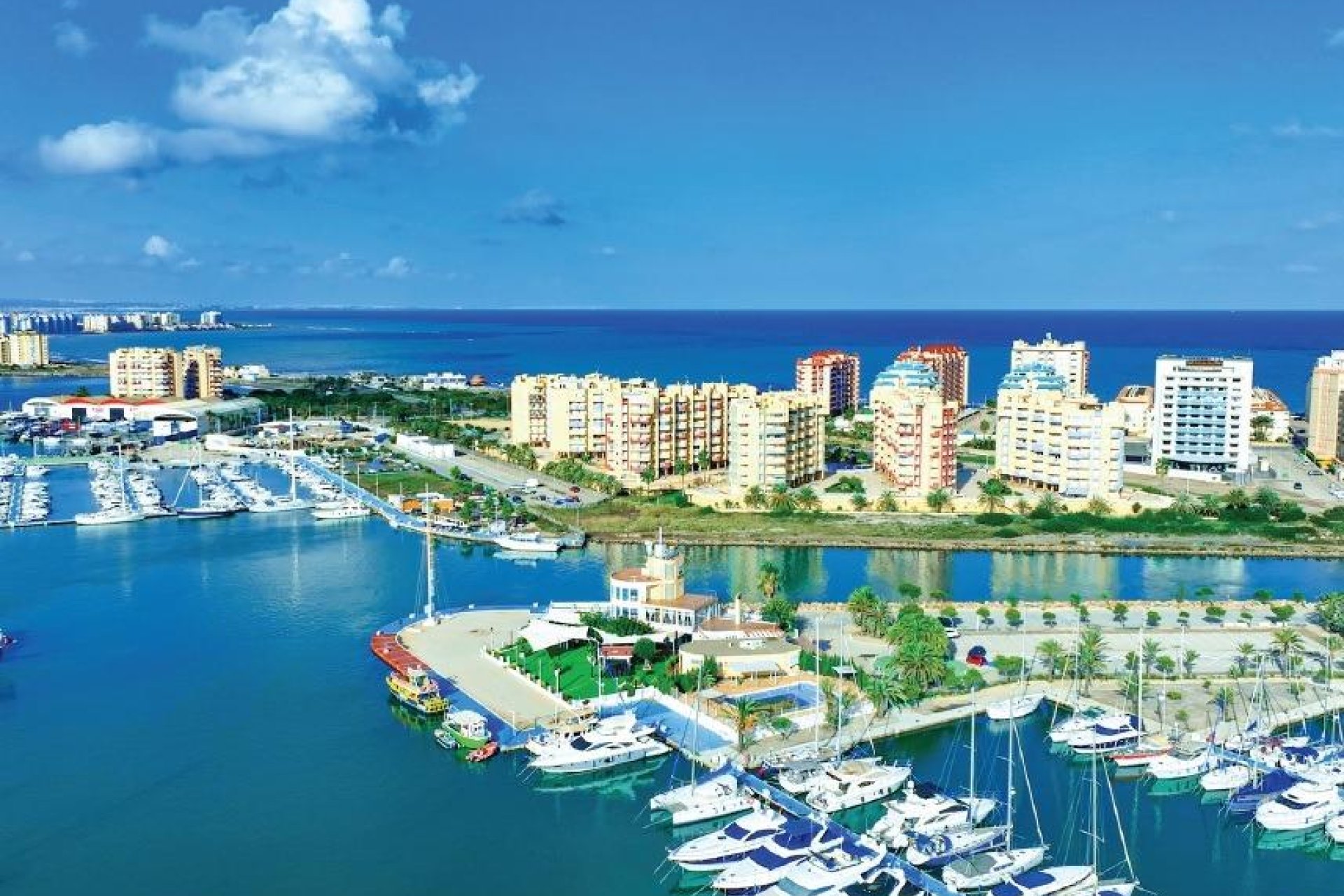 Obra nueva -  -
La Manga del Mar Menor - La Manga