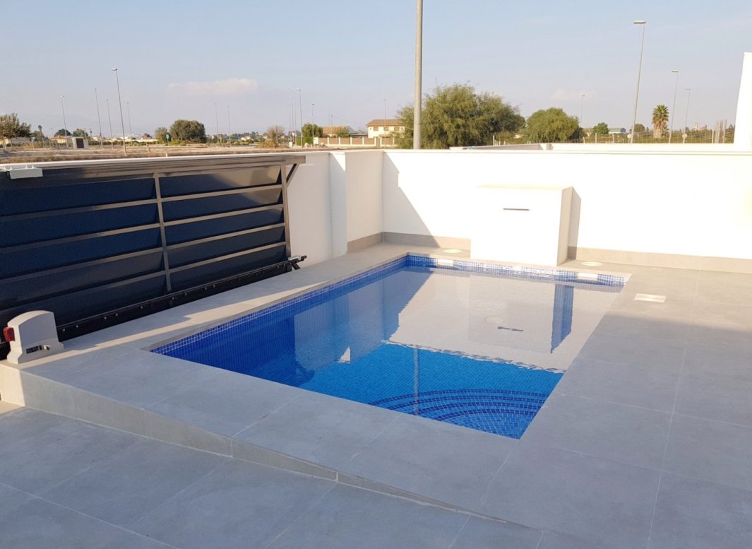 Obra nueva - Semidetached -
Daya Nueva