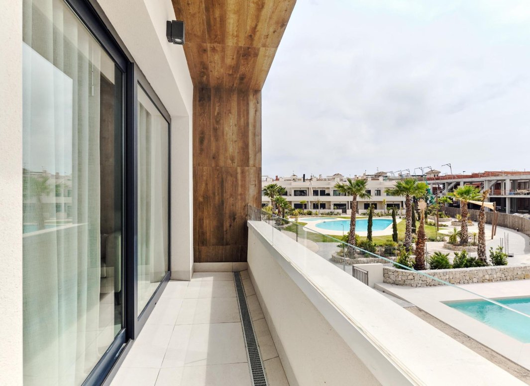 Obra nueva - Top Floor Bungalow -
Torrevieja - Villa Amalia