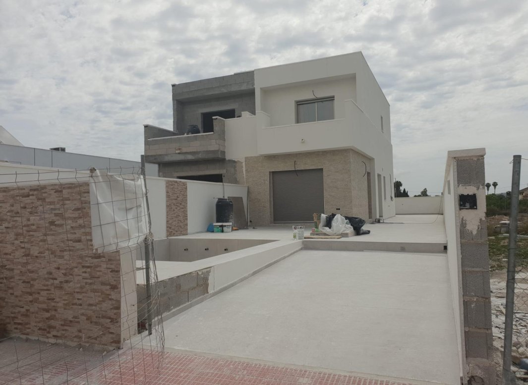 Obra nueva - Villa -
Daya Nueva - Pueblo