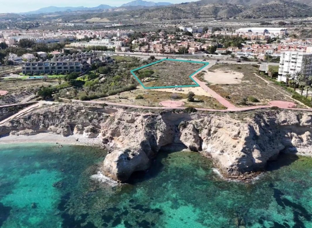 Obra nueva - Villa -
El Campello - Platja de L´Amerador