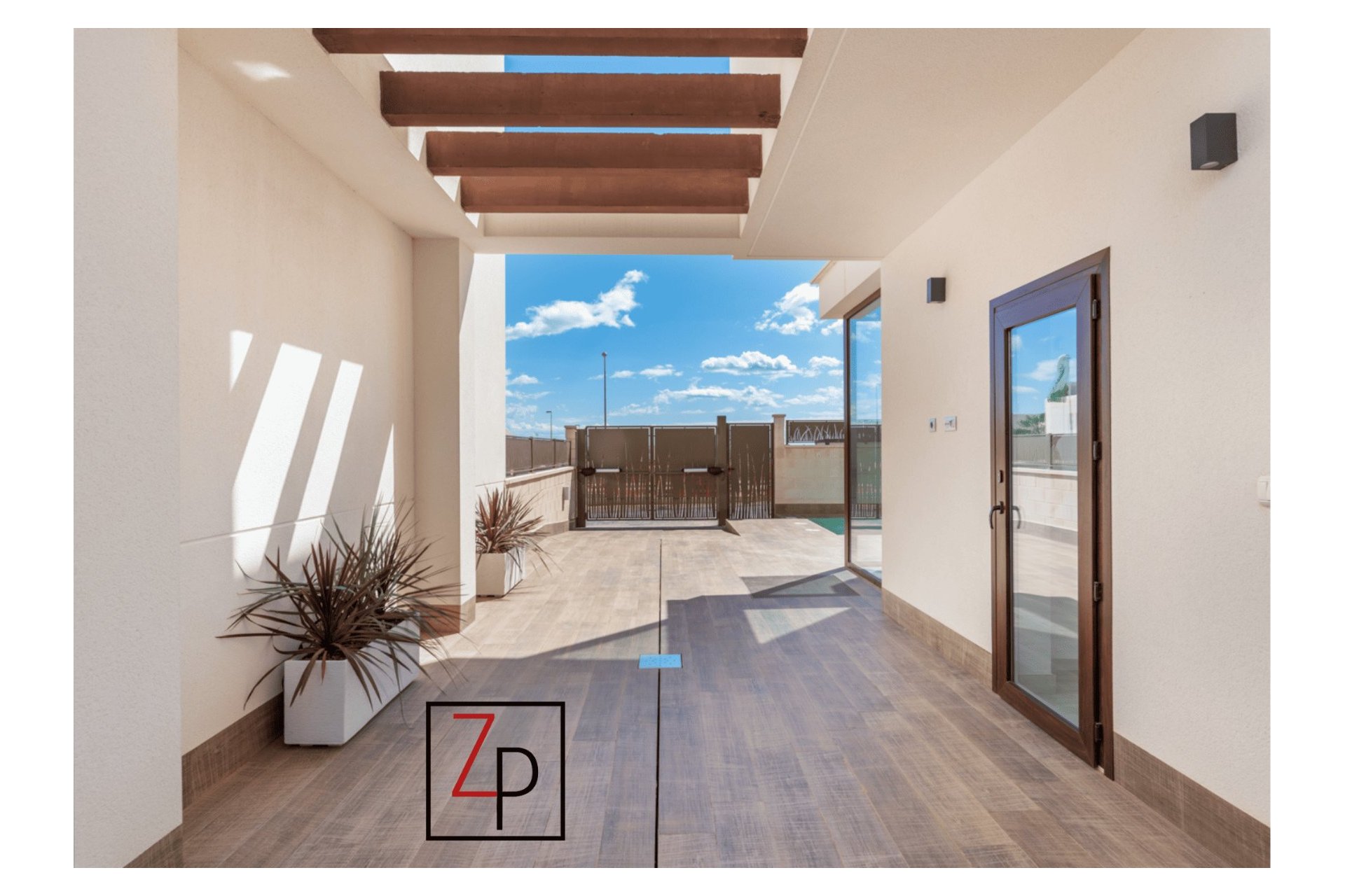 Obra nueva - Villa -
Los Montesinos - La Herrada