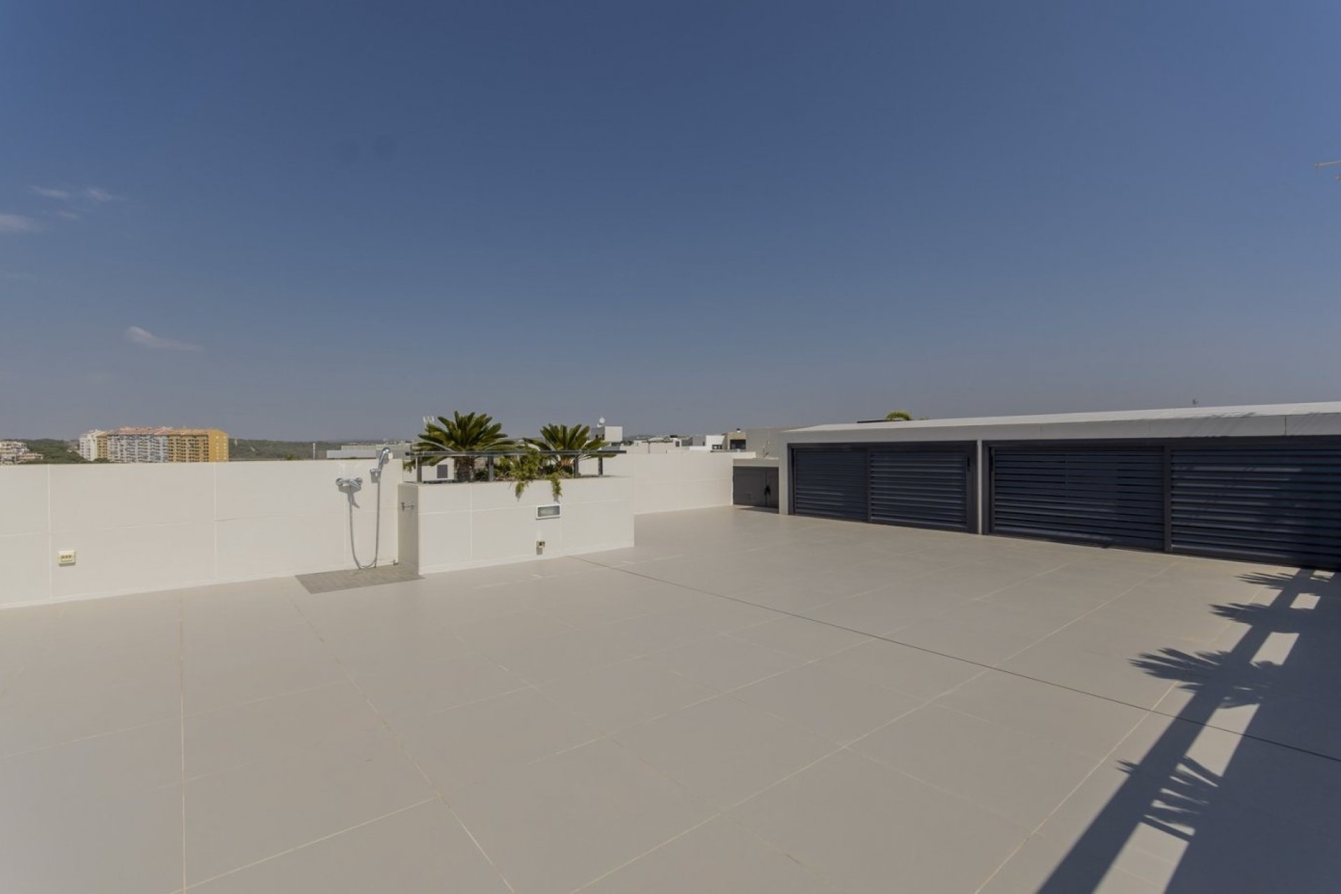 Obra nueva - Villa -
Orihuela Costa - Campoamor