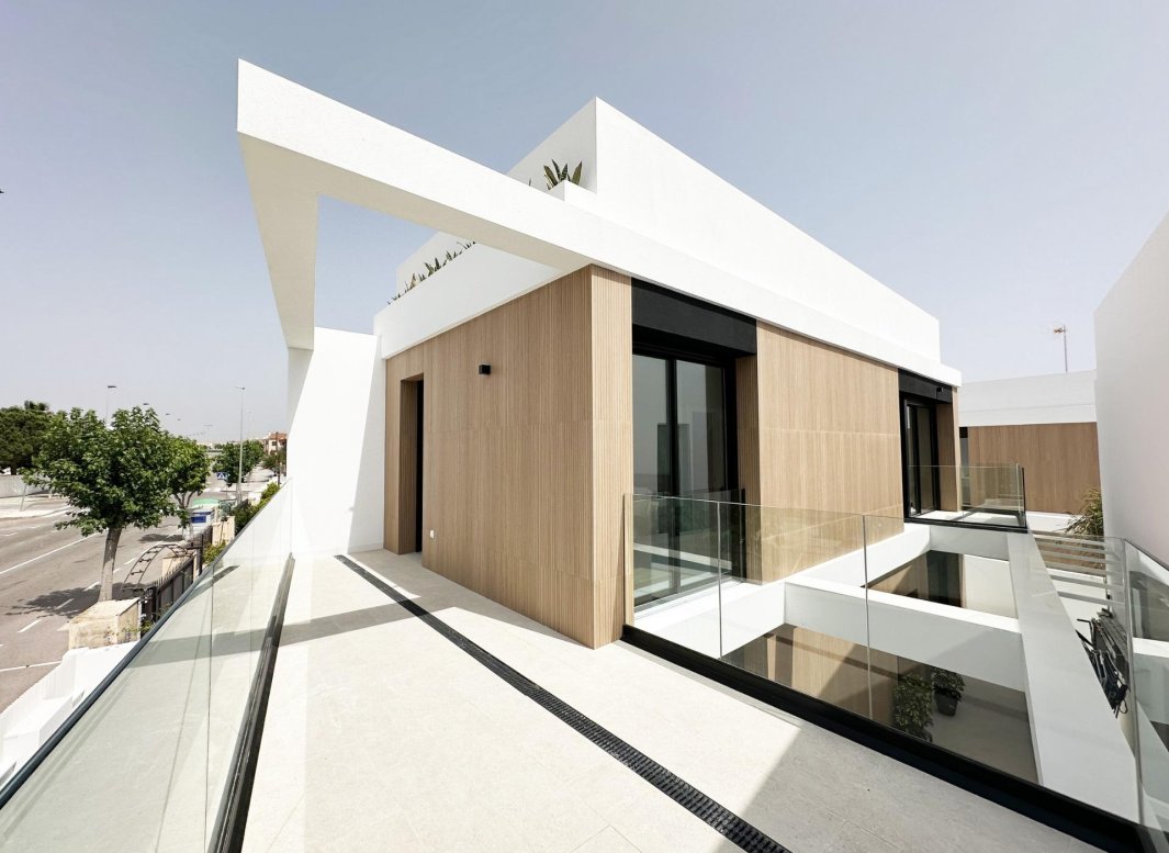 Obra nueva - Villa -
Pilar de la Horadada - Torre De La Horadada