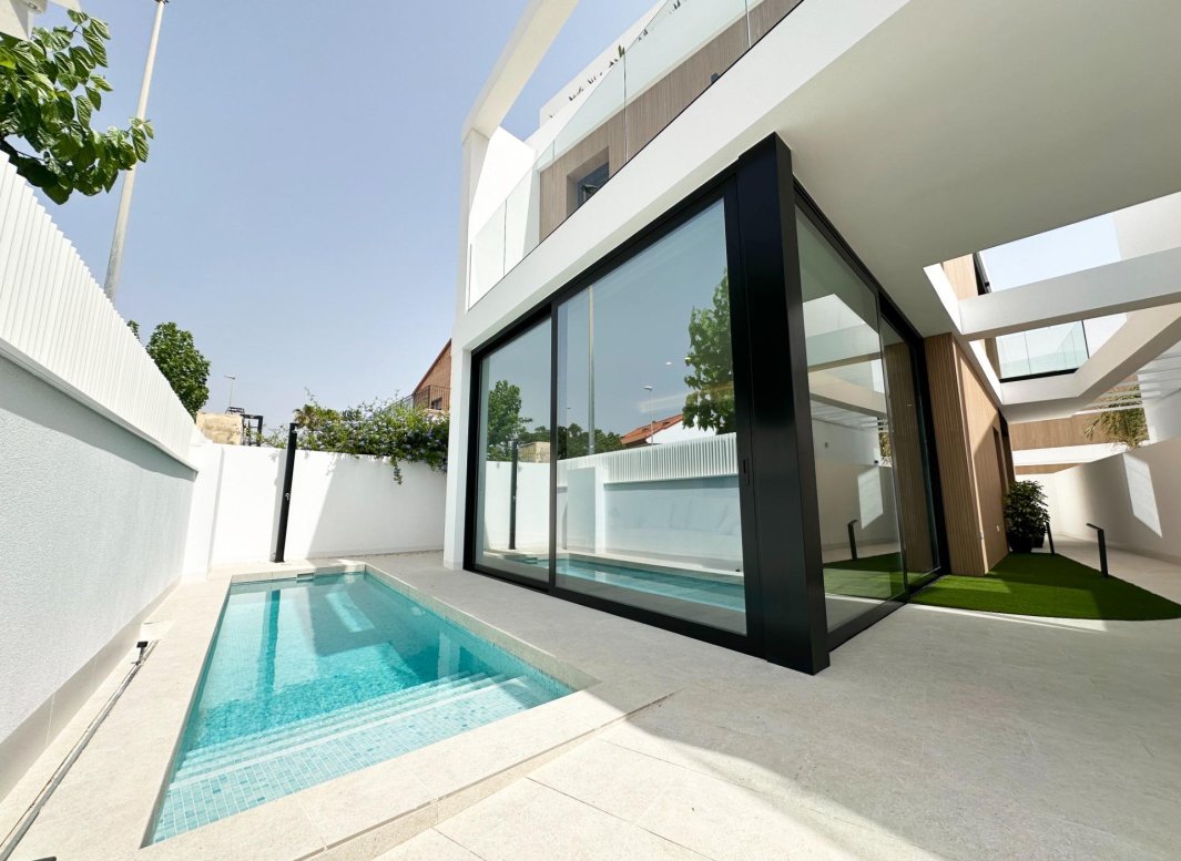 Obra nueva - Villa -
Pilar de la Horadada - Torre De La Horadada