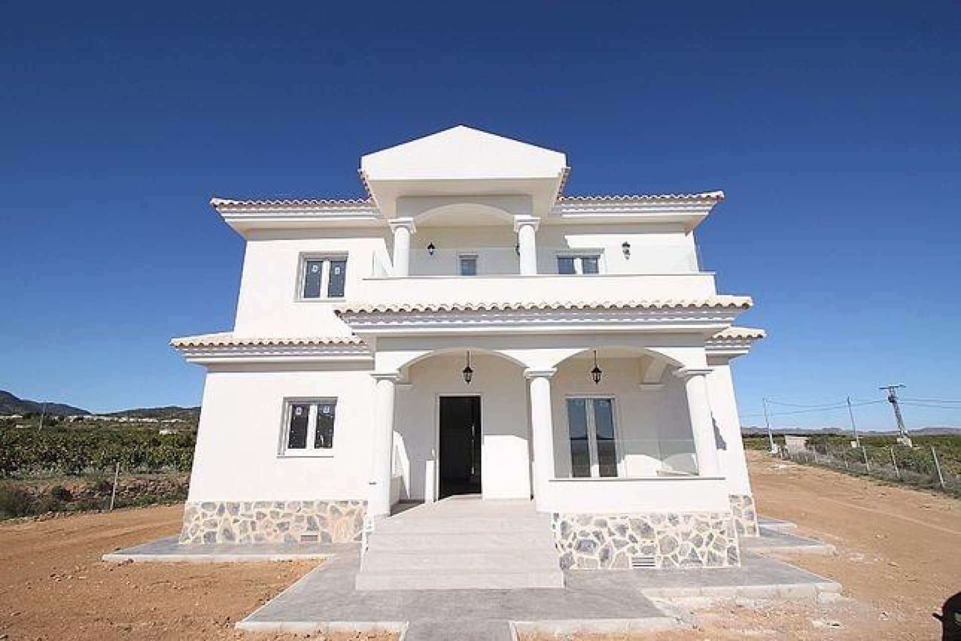 Obra nueva - Villa -
Pinoso - Camino Del Prado