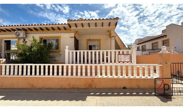 Quad House - Resale -
            Orihuela Costa - 0564