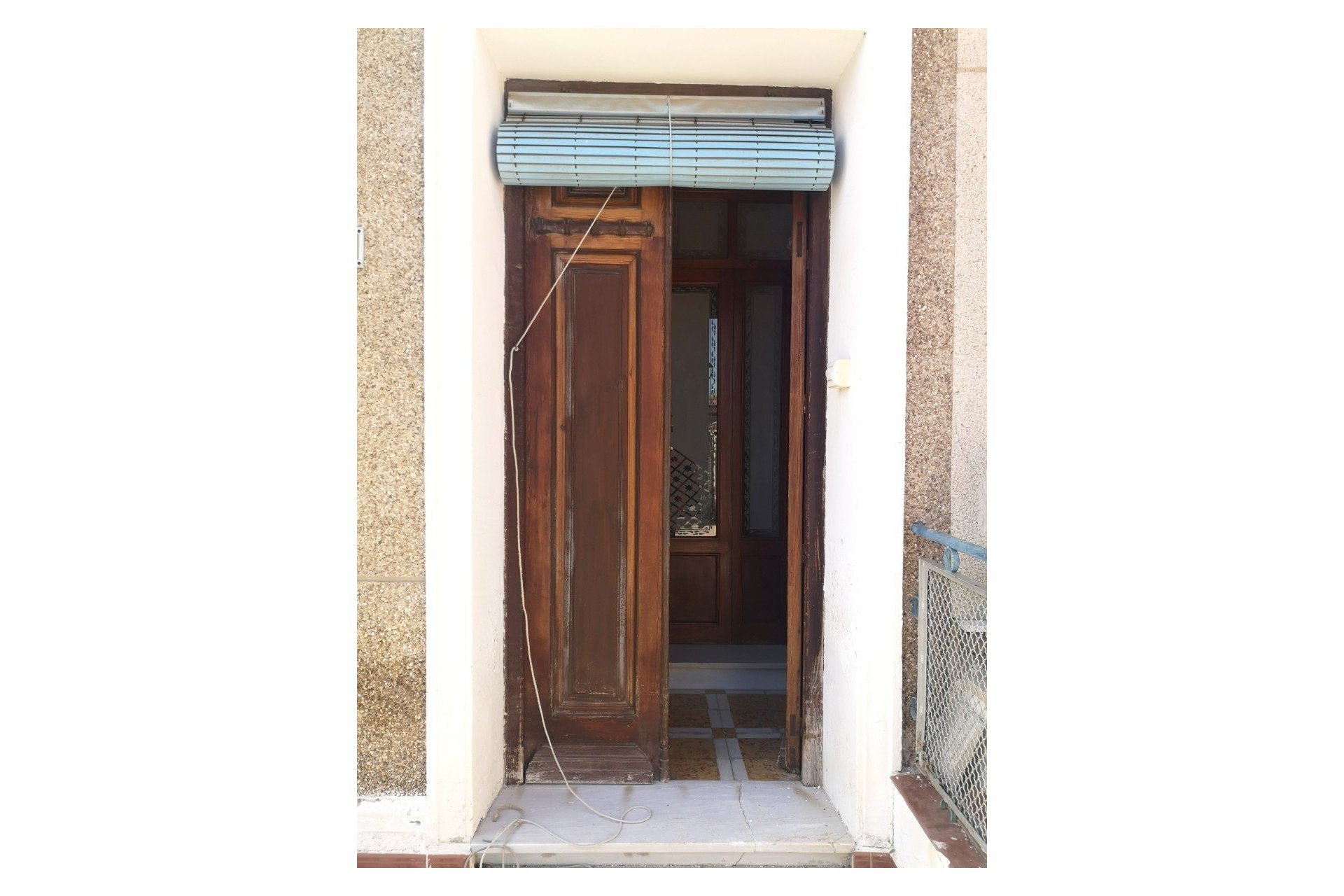 Resale - 2. Town house -
Los Montesinos