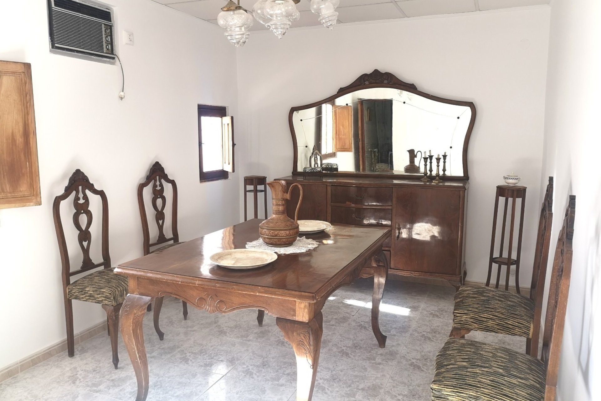 Resale - 2. Town house -
Los Montesinos