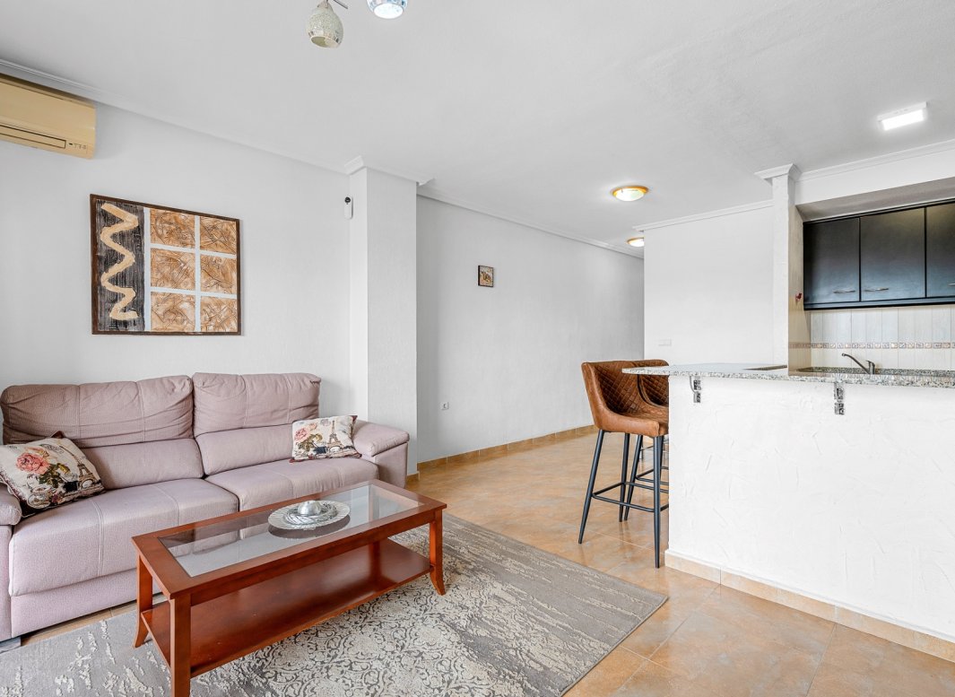 Resale - Apartment  -
Almoradí