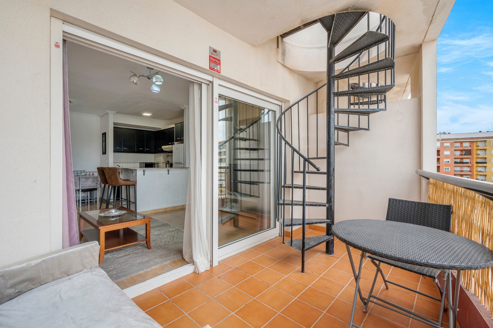 Resale - Apartment  -
Almoradí
