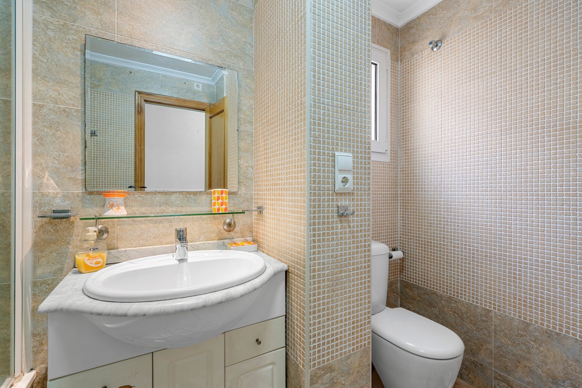 Resale - Apartment  -
Almoradí