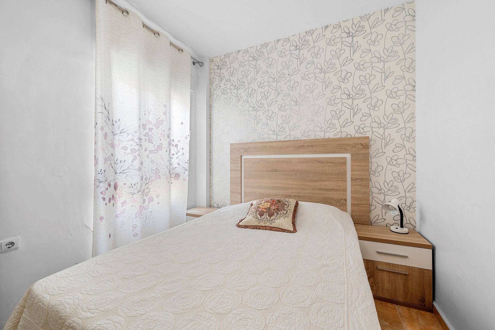 Resale - Apartment  -
Almoradí