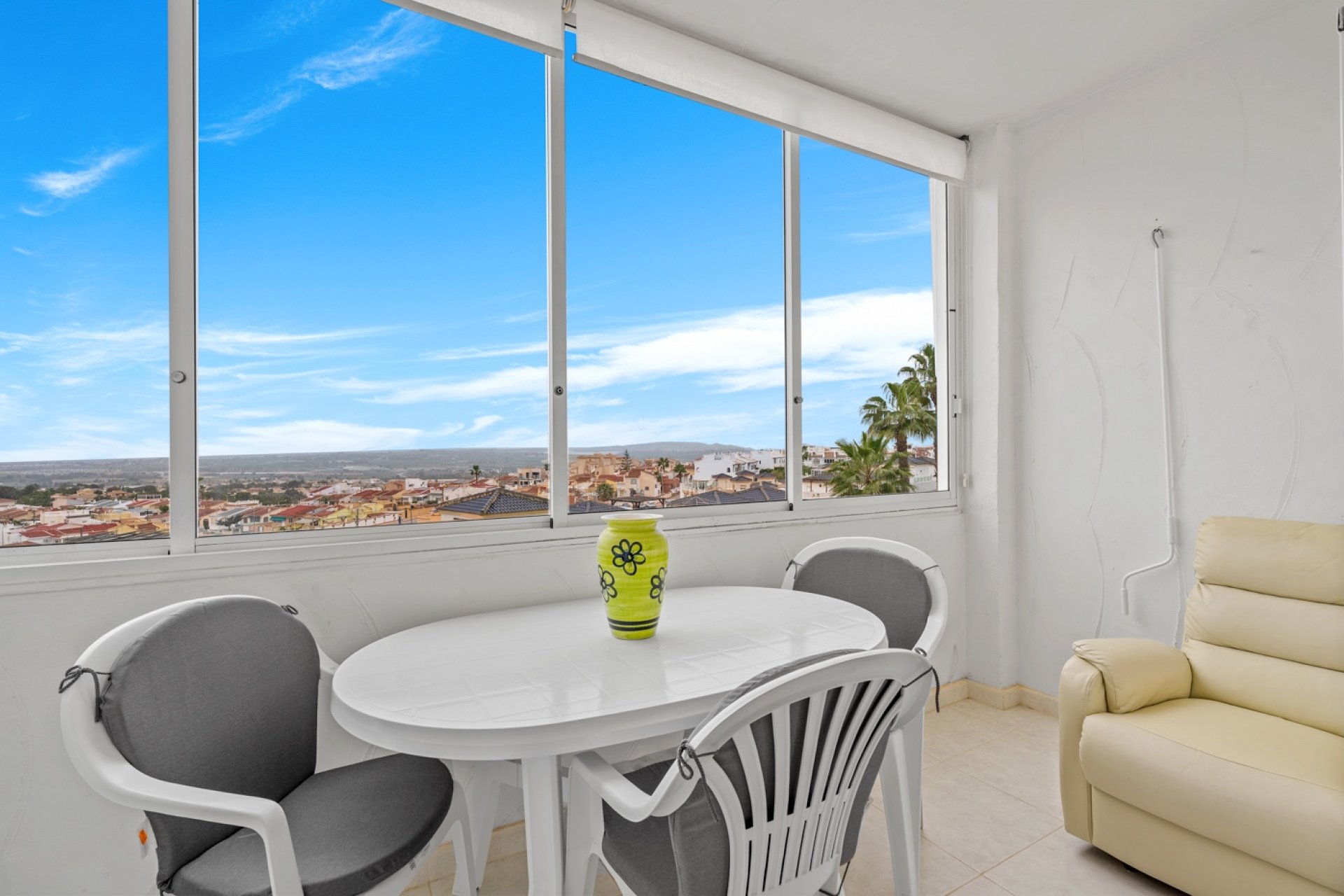 Resale - Apartment  -
Ciudad Quesada