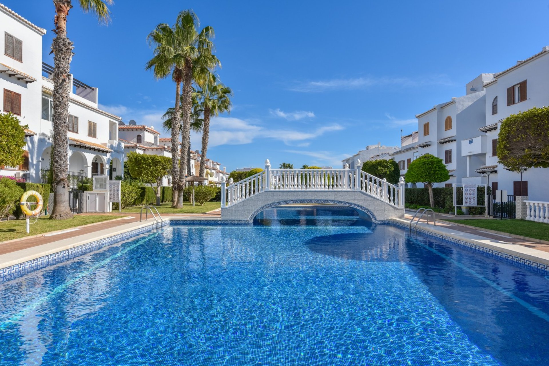 Resale - Apartment  -
Ciudad Quesada