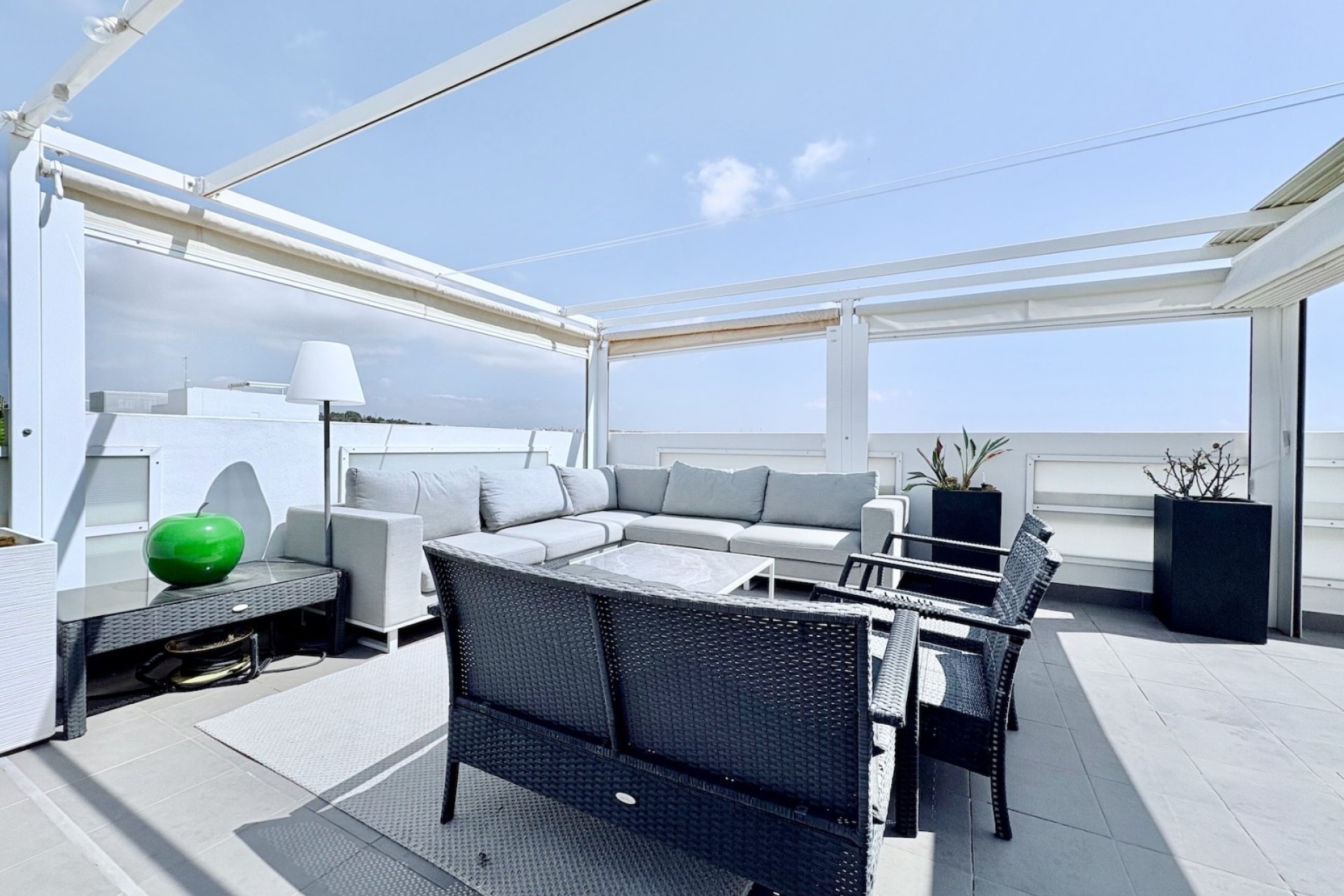 Resale - Apartment  -
Dehesa de Campoamor - Las Ramblas