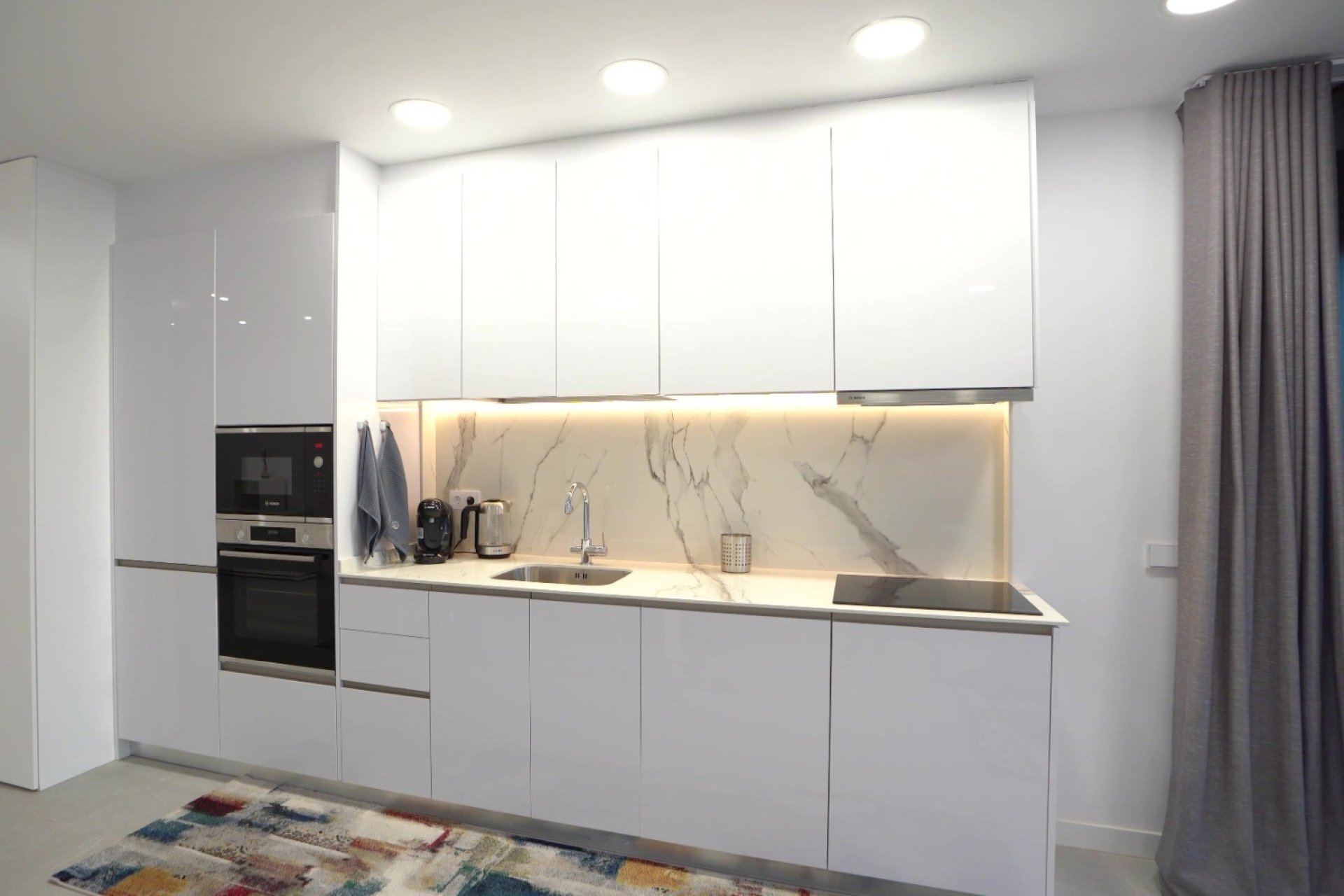 Resale - Apartment  -
Finestrat