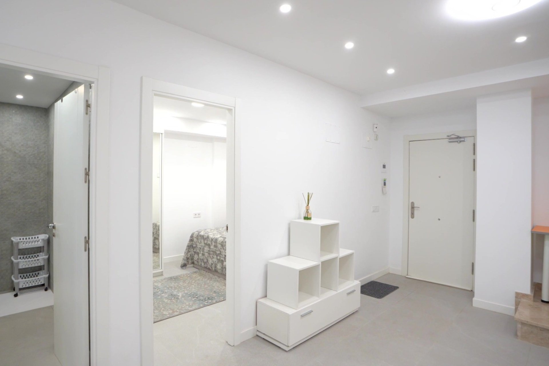 Resale - Apartment  -
Finestrat