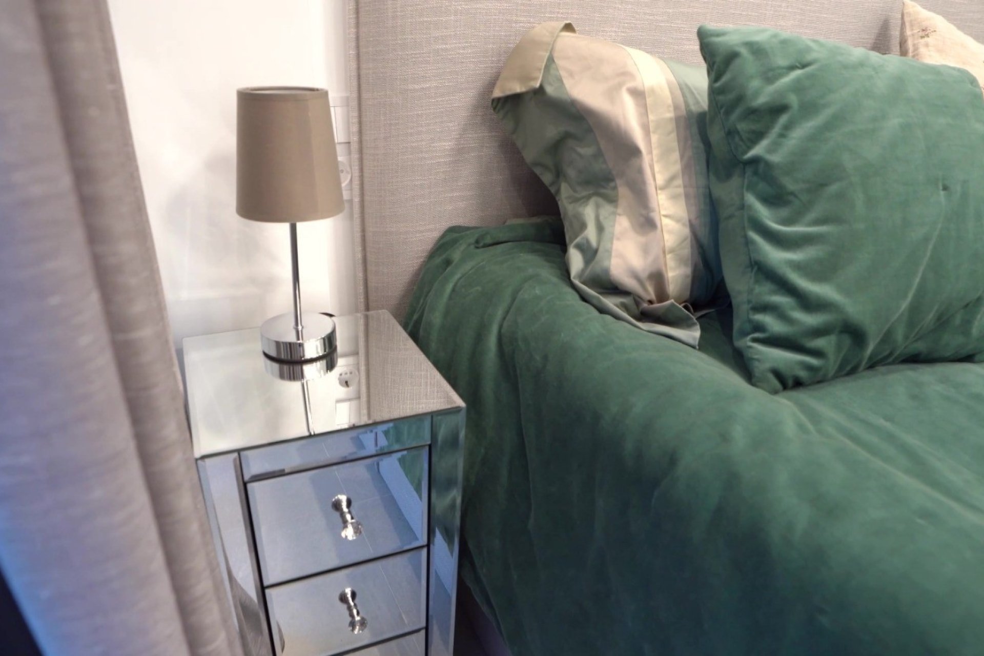 Resale - Apartment  -
Finestrat