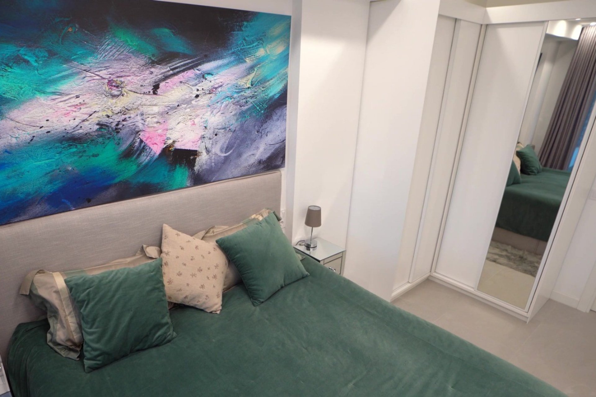 Resale - Apartment  -
Finestrat