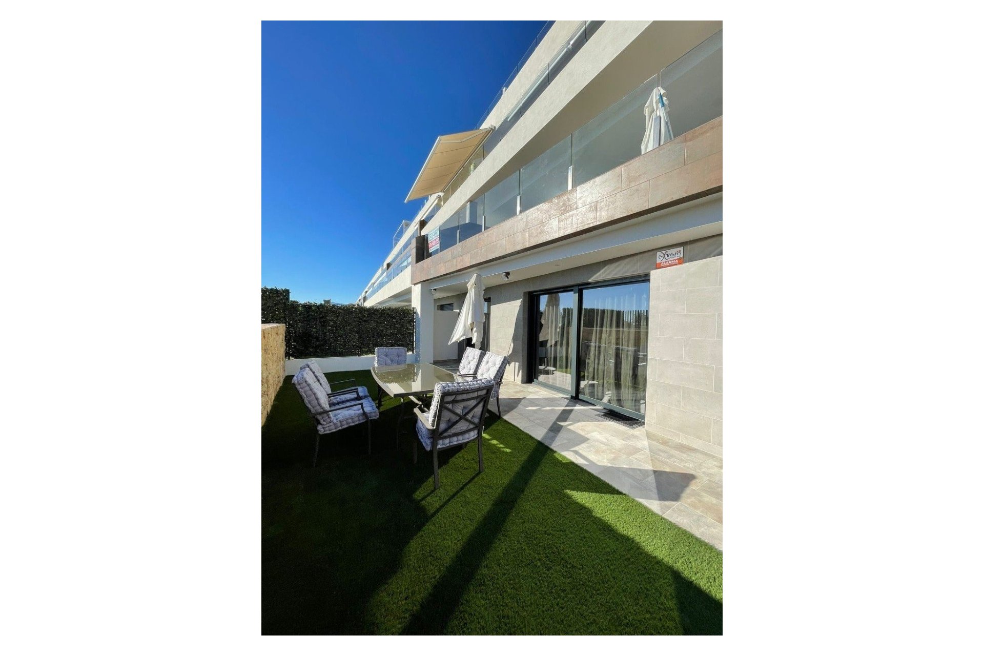 Resale - Apartment  -
Finestrat