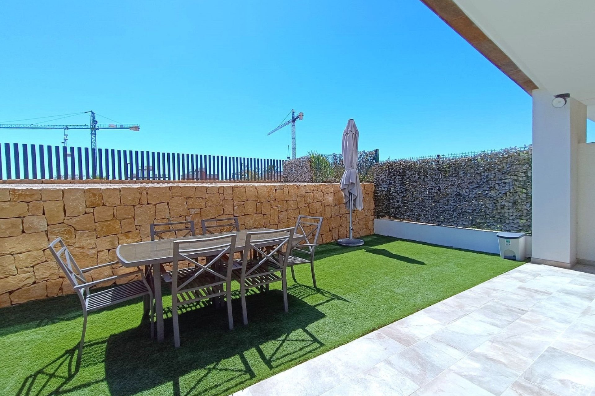 Resale - Apartment  -
Finestrat