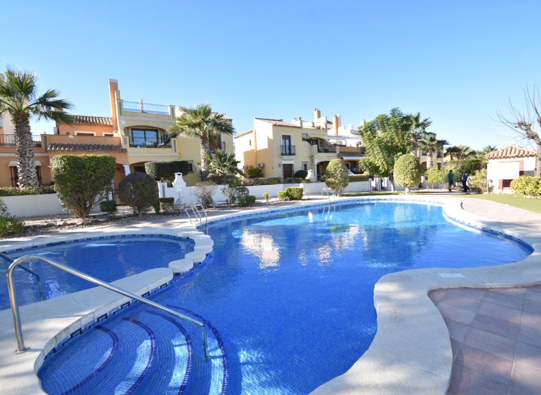 Resale - Apartment / flat -
Algorfa - La finca Golf