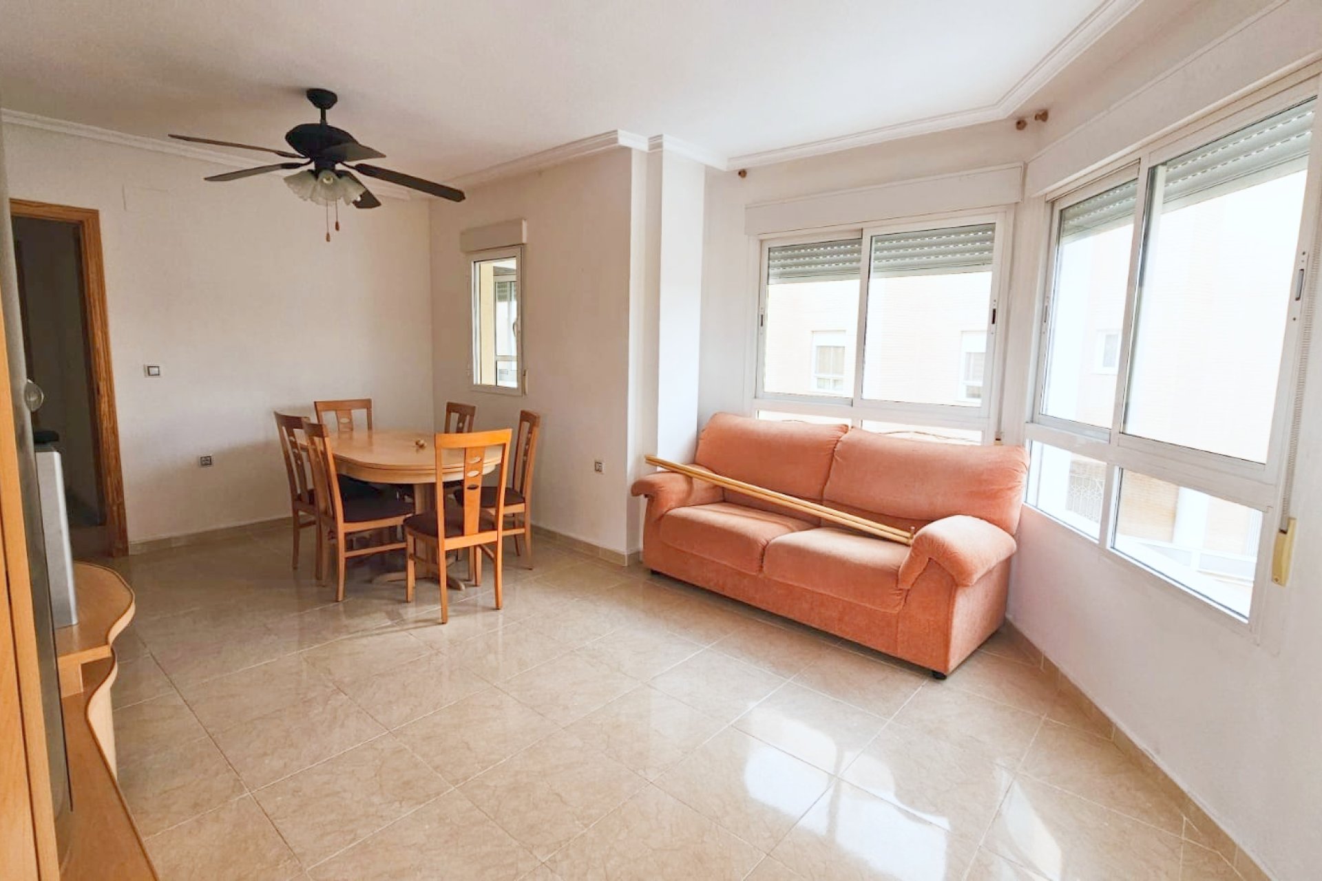 Resale - Apartment / flat -
Almoradí - Alicante