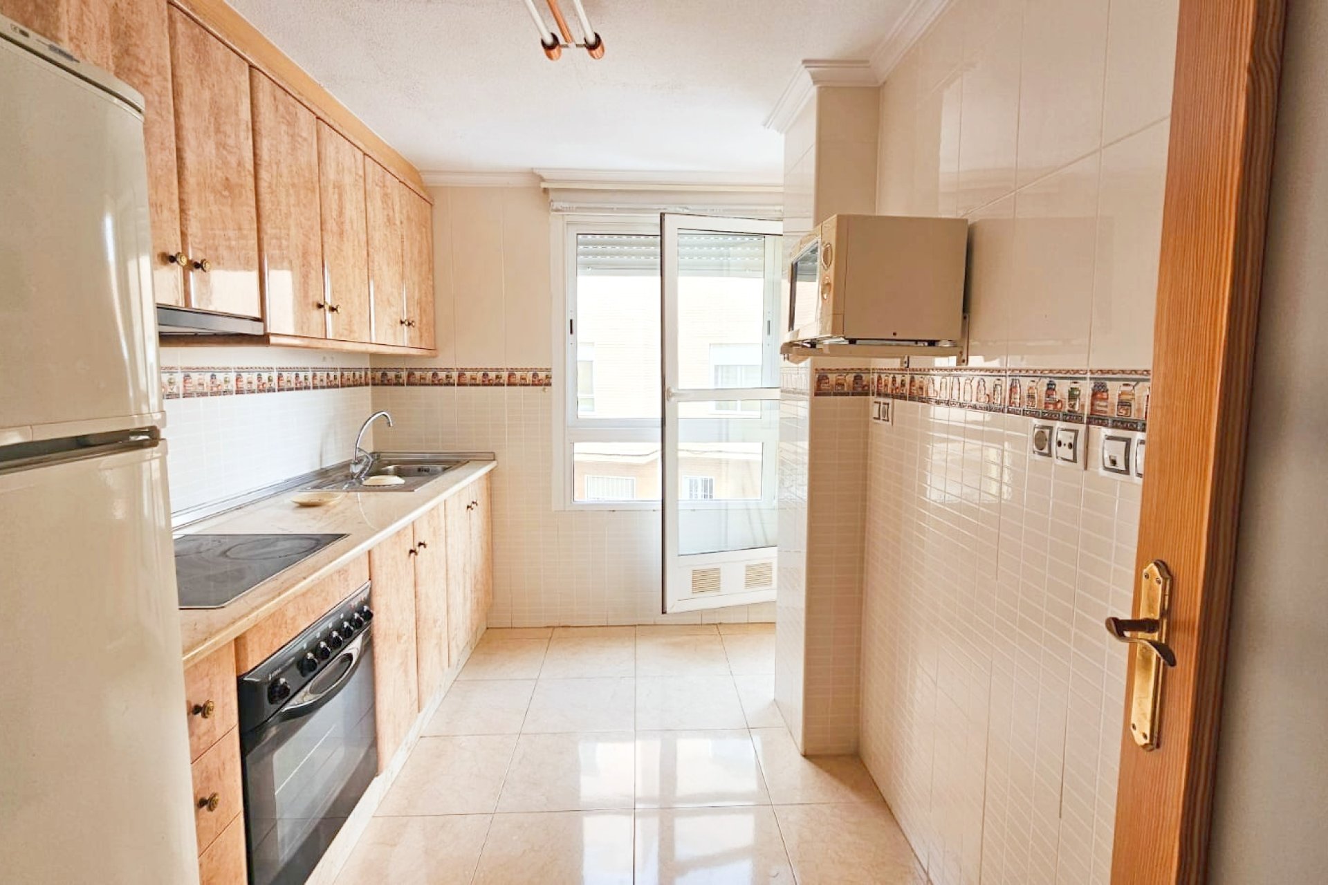 Resale - Apartment / flat -
Almoradí - Alicante