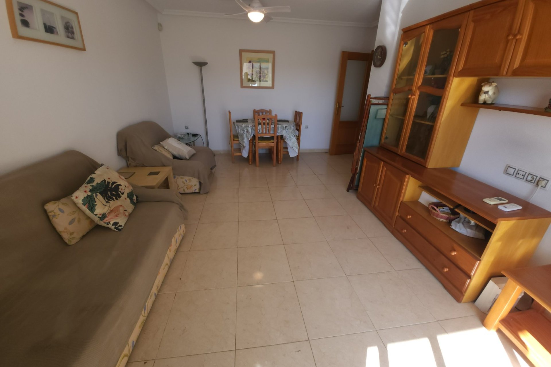 Resale - Apartment / flat -
Almoradí