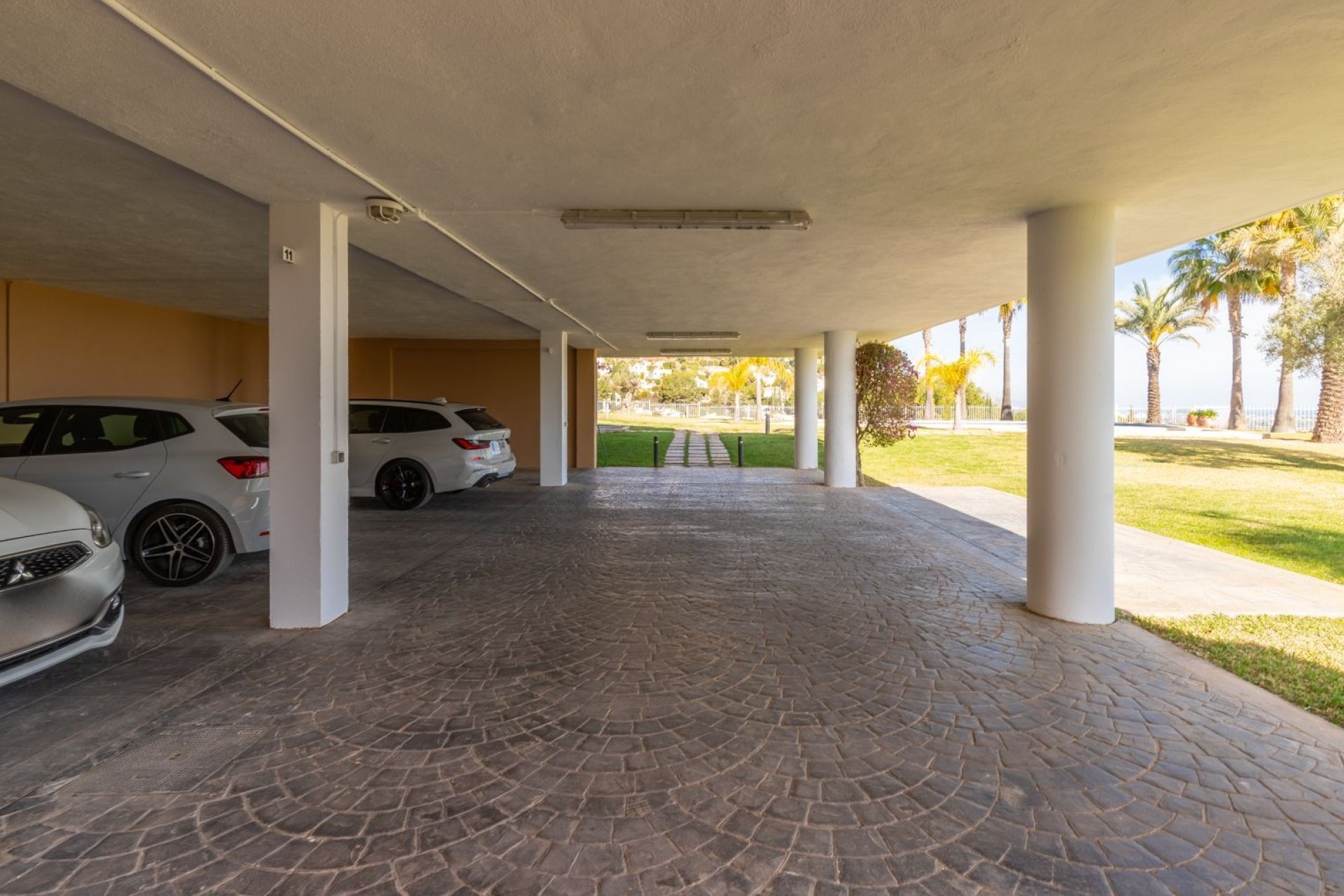 Resale - Apartment / flat -
Denia - La Xara - La Sella