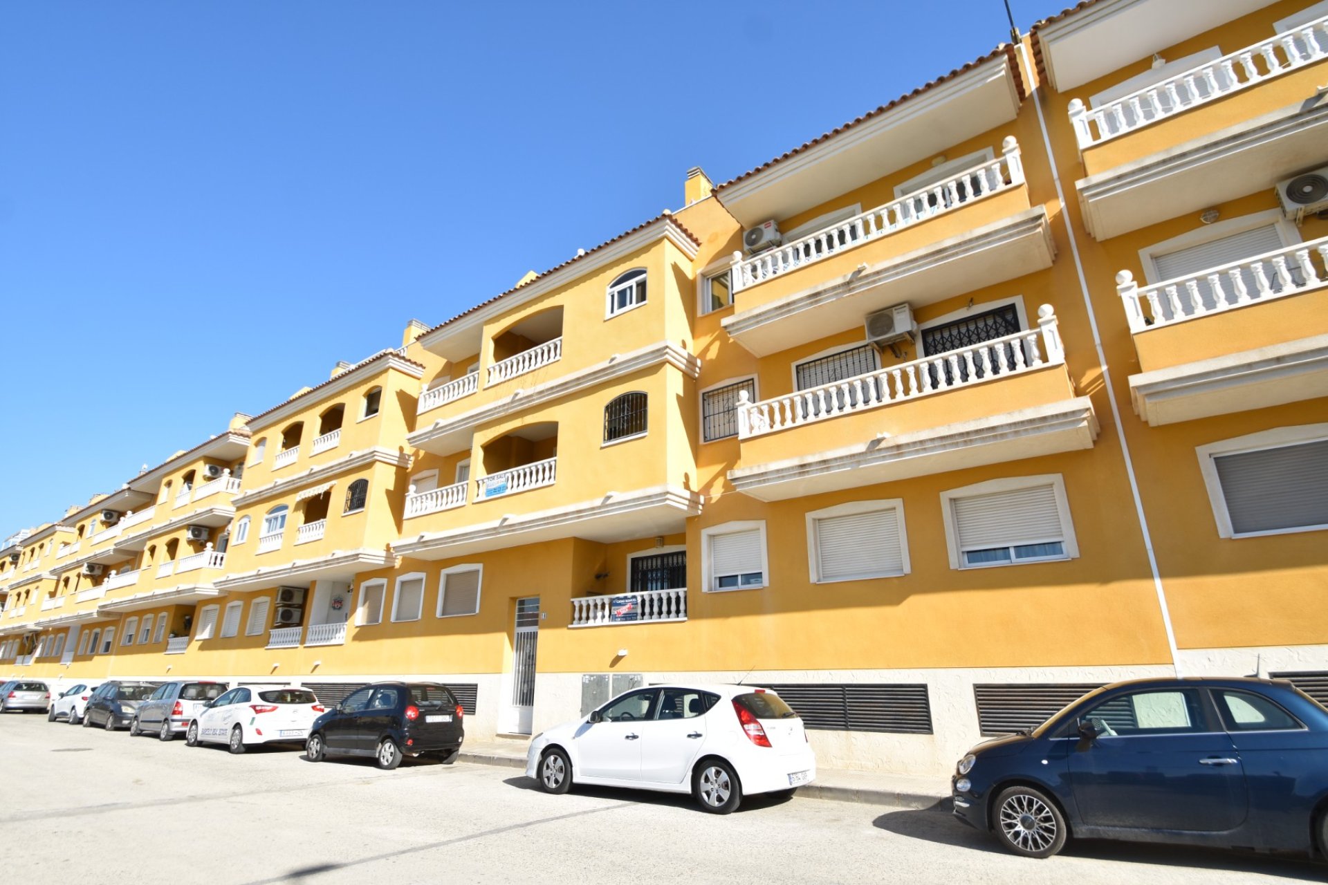 Resale - Apartment / flat -
Formentera del Segura - Pueblo