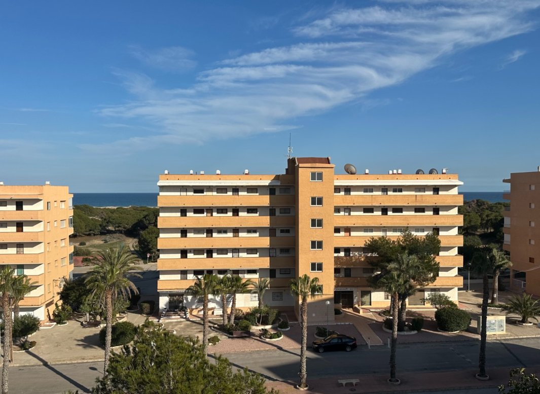 Resale - Apartment / flat -
Guardamar del Segura - Pinomar