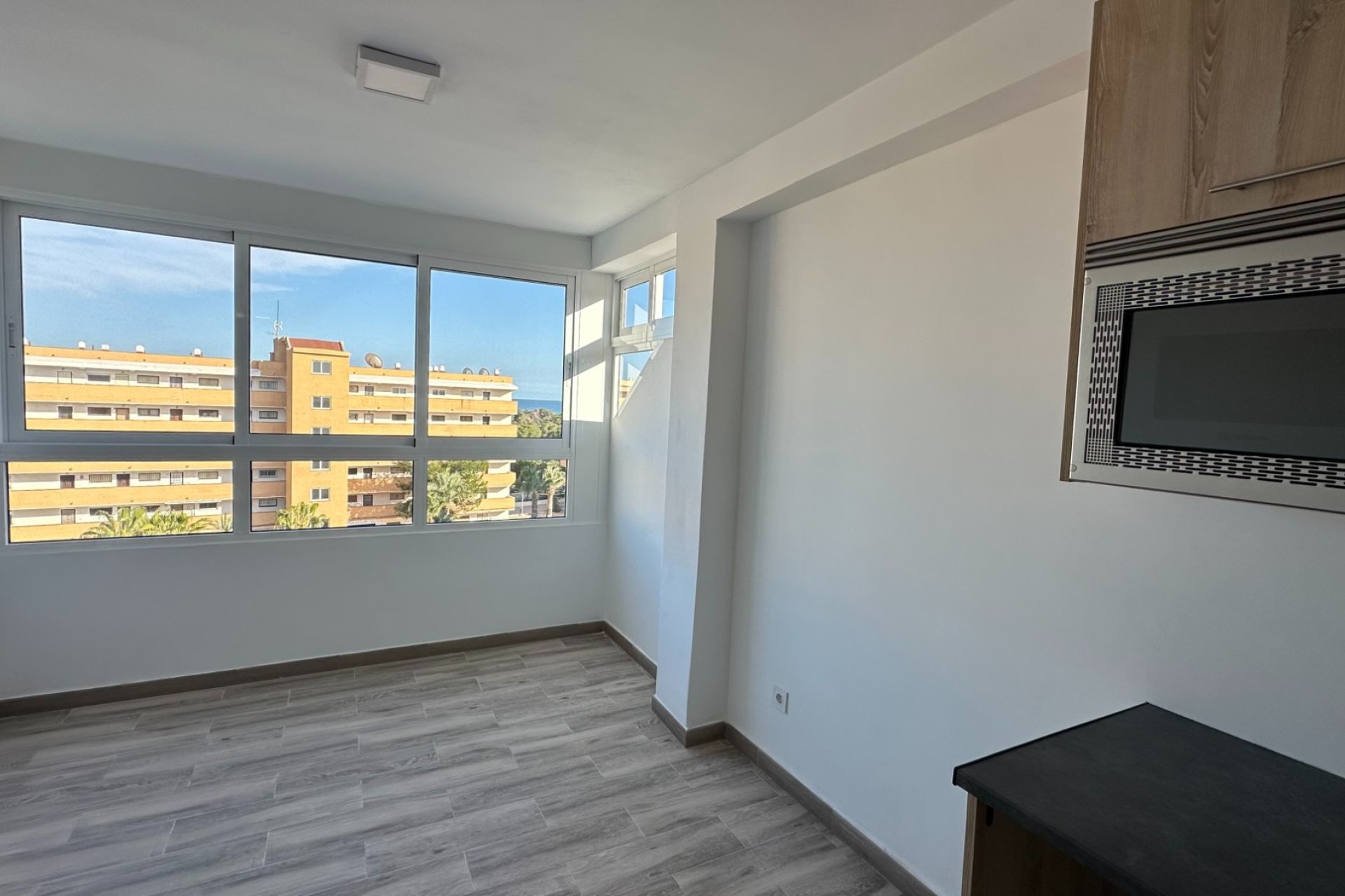 Resale - Apartment / flat -
Guardamar del Segura - Pinomar